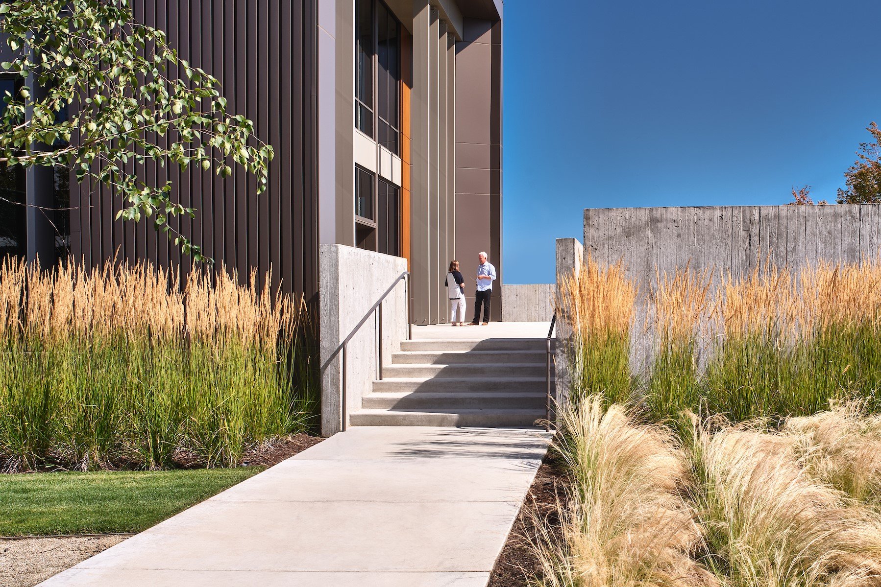 Paved walkway up to stars leading to Murphy Plywood headquarters office