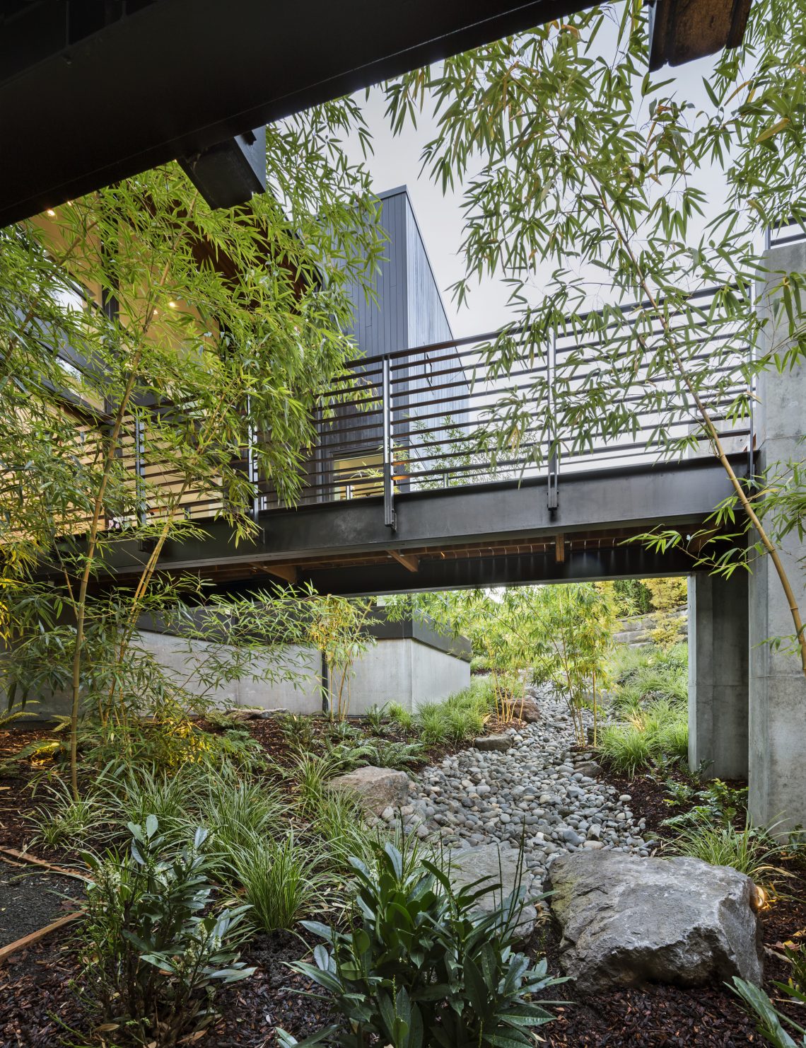 Music Box Residence - Modern Pacific Northwest Residential Garden